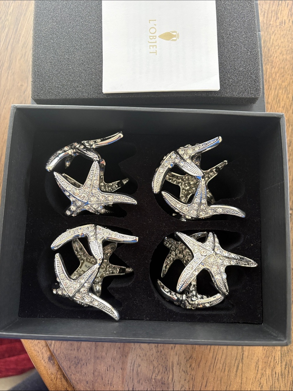L’OBJET Platinum Starfish Napkin Rings with Swarovski- Set of 4